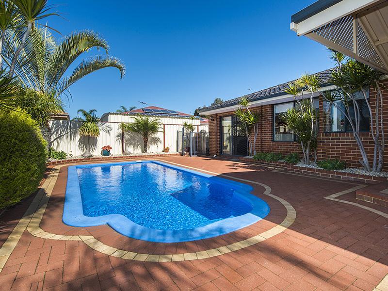 50 Sugarwood Drive, Thornlie, WA 6108 Property Details