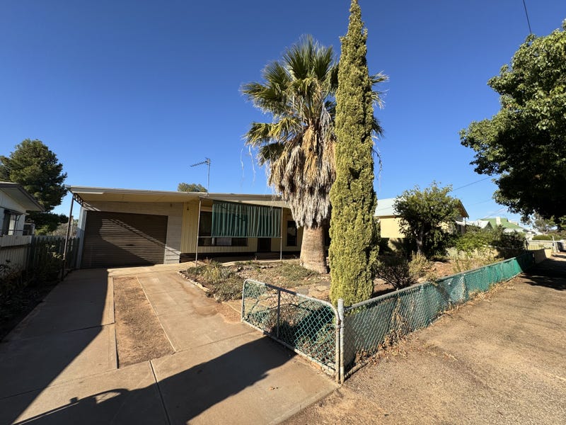 16 Fourth Street, Quorn, SA 5433 House for Sale