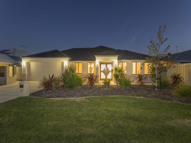 17 Halcyon Way, Atwell, WA 6164