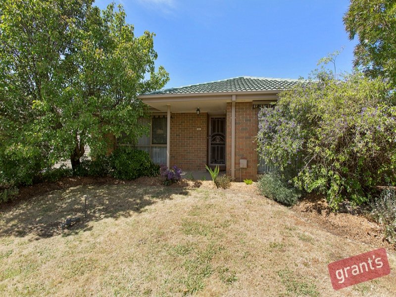44 Coolong Avenue, Berwick, VIC 3806
