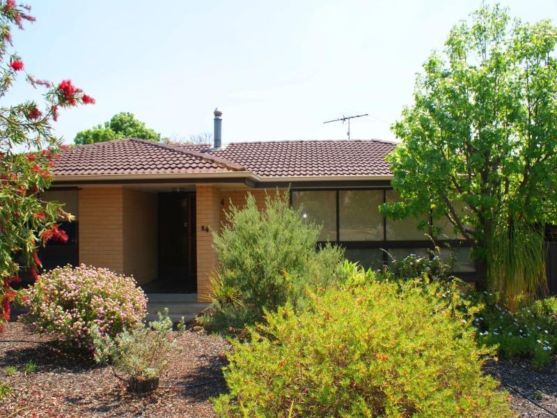 24 Long Island Road, Murray Bridge, SA 5253