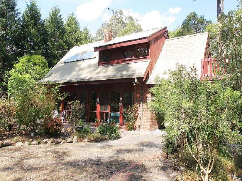 93 Terrys Avenue, Vic 3160 Property Details