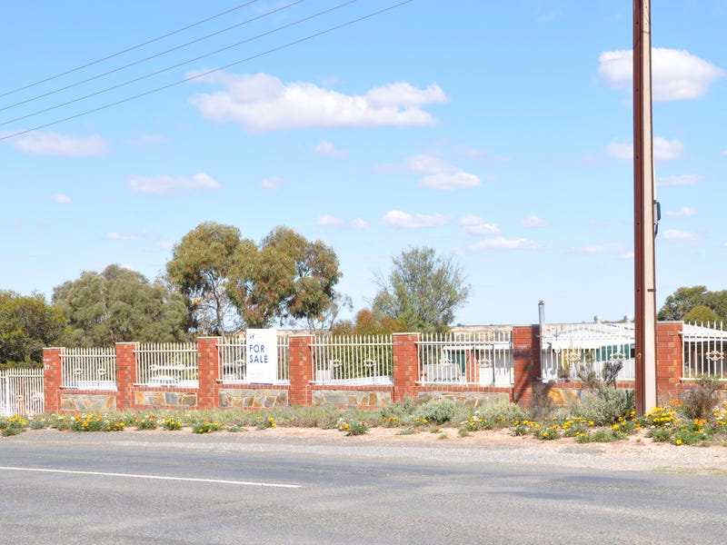 27 South Terrace, Blanchetown, SA 5357