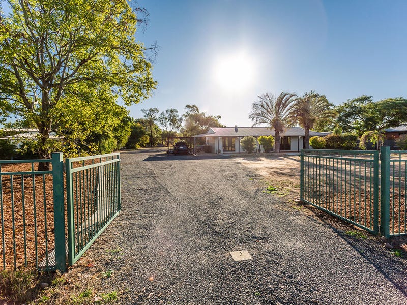 13 Edgewood Drive, Emerald, QLD 4720