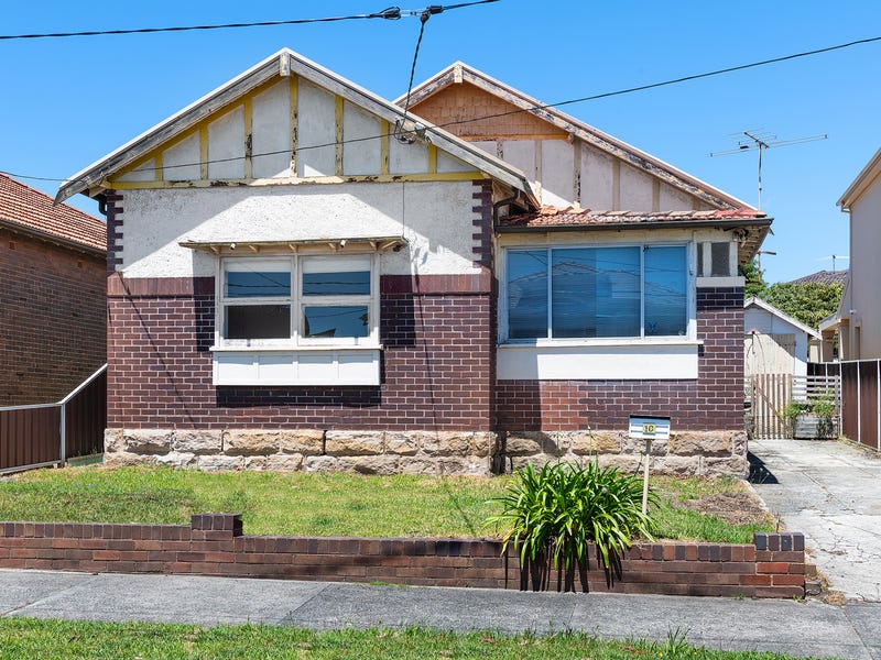 10 Kitchener Avenue, Earlwood, NSW 2206