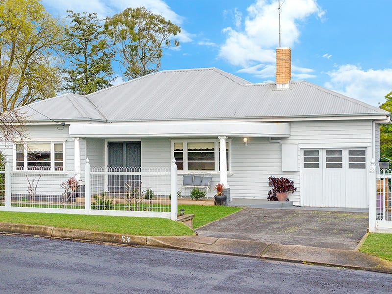 53 Carmichael Street, Hamilton, Vic 3300