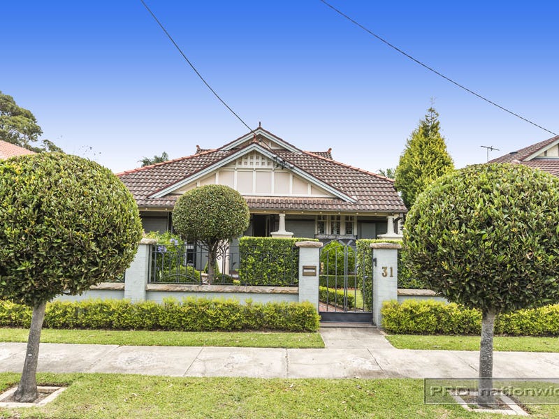 31 Dumaresq Street, Hamilton East, NSW 2303