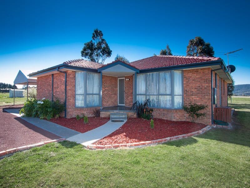 349 Kilmore Rd, Gisborne, Vic 3437 Property Details