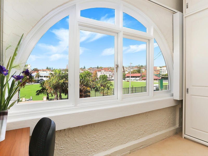 2/111 Dolphin Street, Coogee, NSW 2034 Property Details