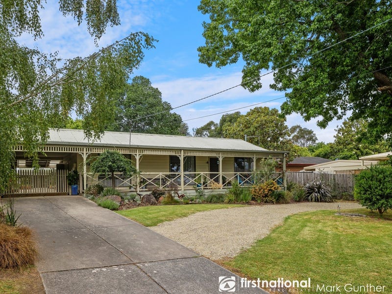 2 Eadie Avenue, Healesville, Vic 3777 Property Details