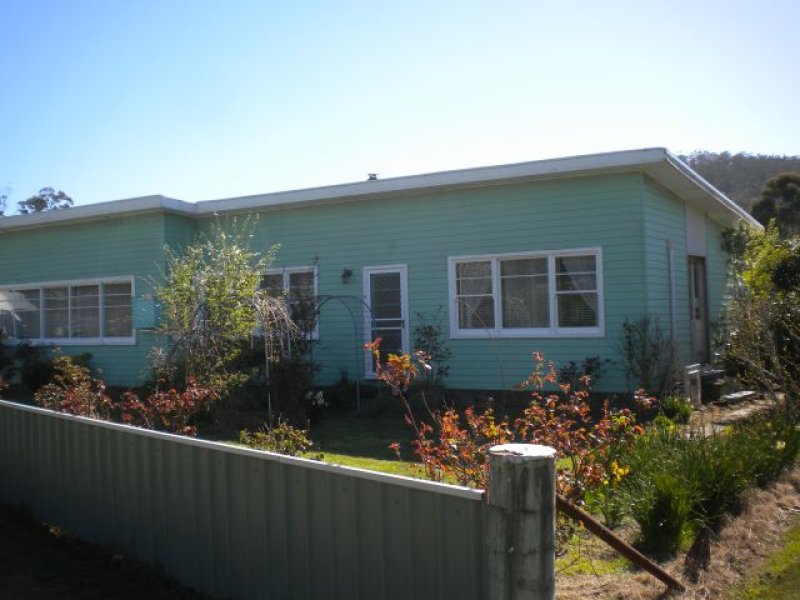 9 Henry Street, Orford, Tas 7190 Property Details