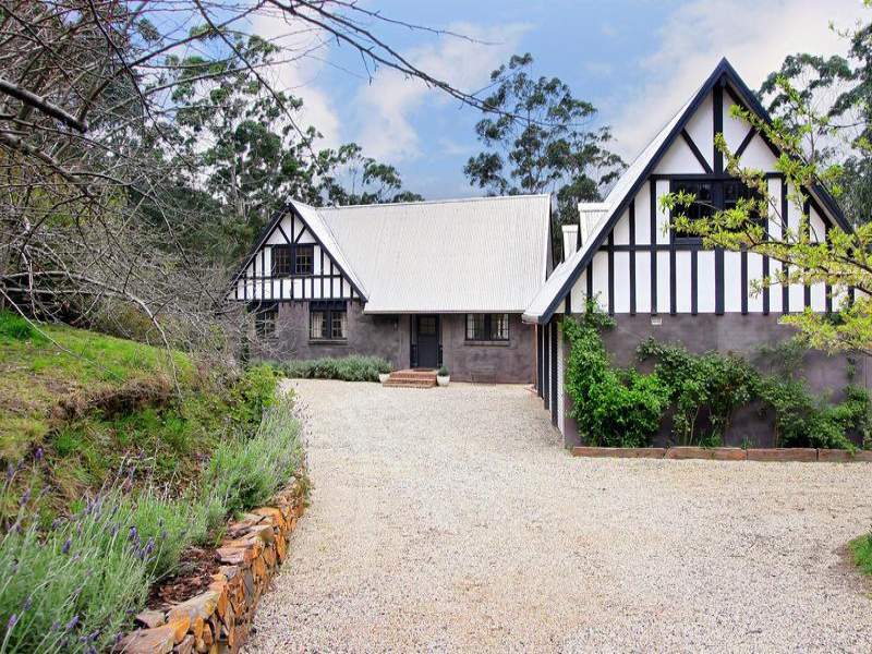 170 Old Warburton Road, Warburton, Vic 3799 Property Details