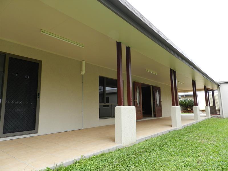 4 Lando Avenue, Sarina, Qld 4737 Property Details