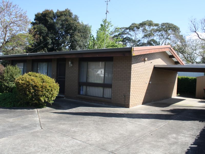 Unit 2/40 Drevermann Street, Bairnsdale, Vic 3875 Property Details
