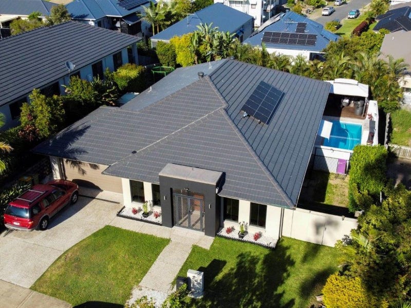 215 Lakeside Avenue, Springfield Lakes, QLD 4300