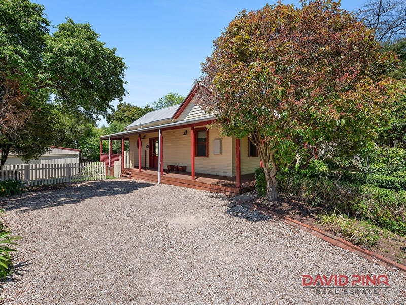 78 Main Street, Romsey, Vic 3434 House for Sale