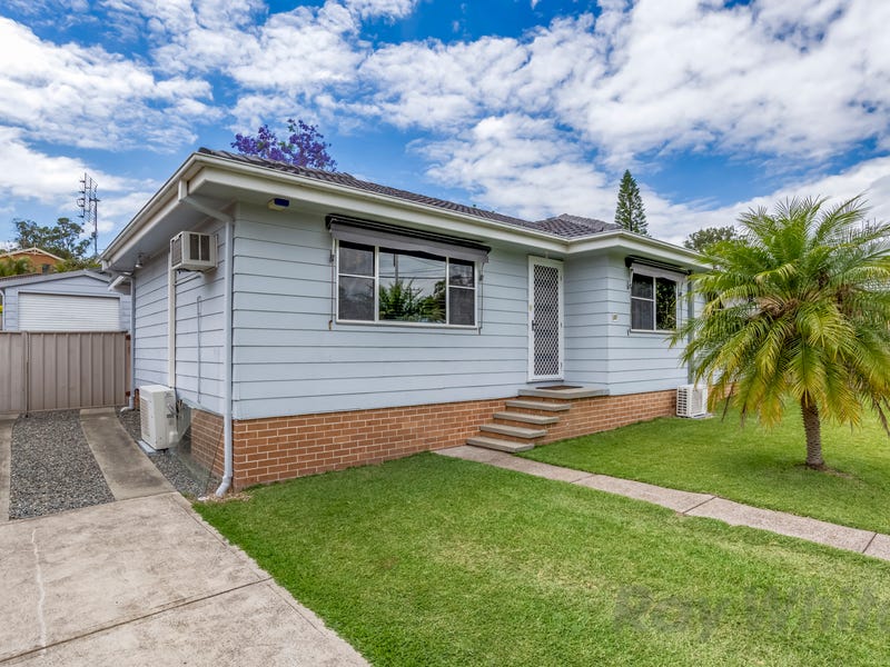 55 Macquarie Road, Fennell Bay, NSW 2283