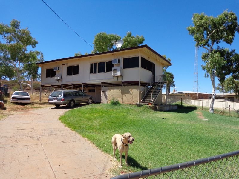 13 Main Street, Meekatharra, WA 6642