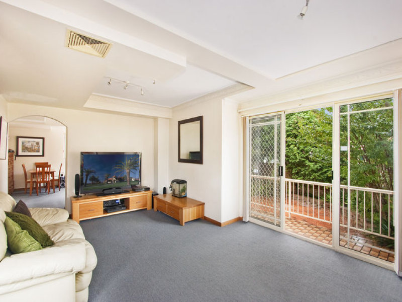 1 33 Chamberlain Ave Caringbah NSW 2229 Property Details