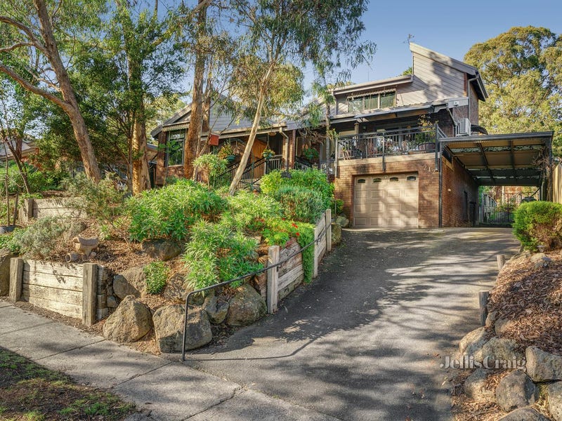 212 St Helena Road, Greensborough, VIC 3088