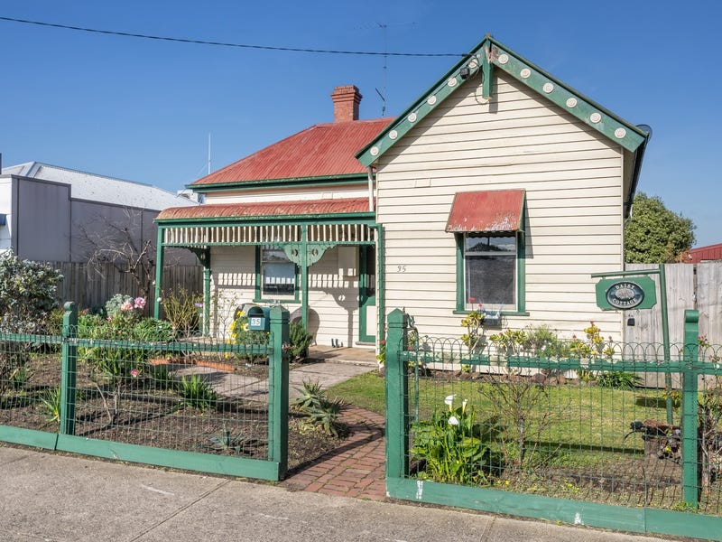 35 Main Street, Winchelsea, Vic 3241 House for Sale