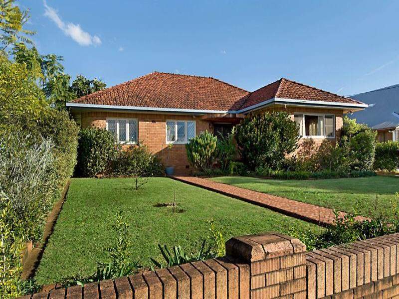 53 Avondale Avenue, East Lismore, NSW 2480