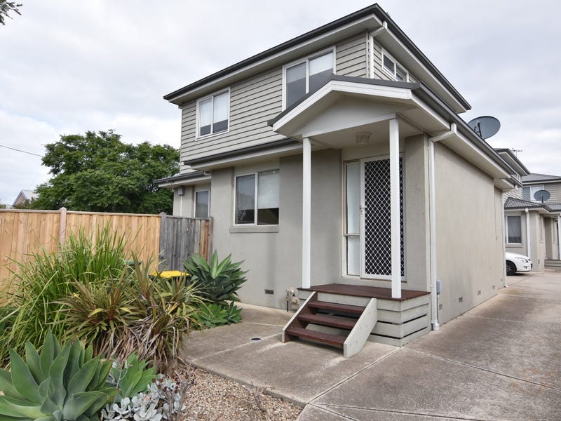 1/18 Portarlington Road, Vic 3219