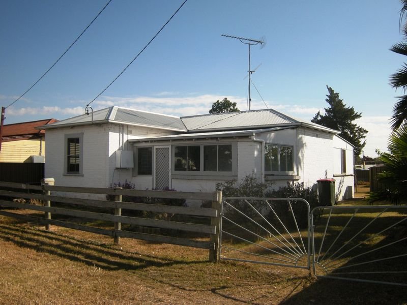 10 Lydia Street, South Tamworth, NSW 2340