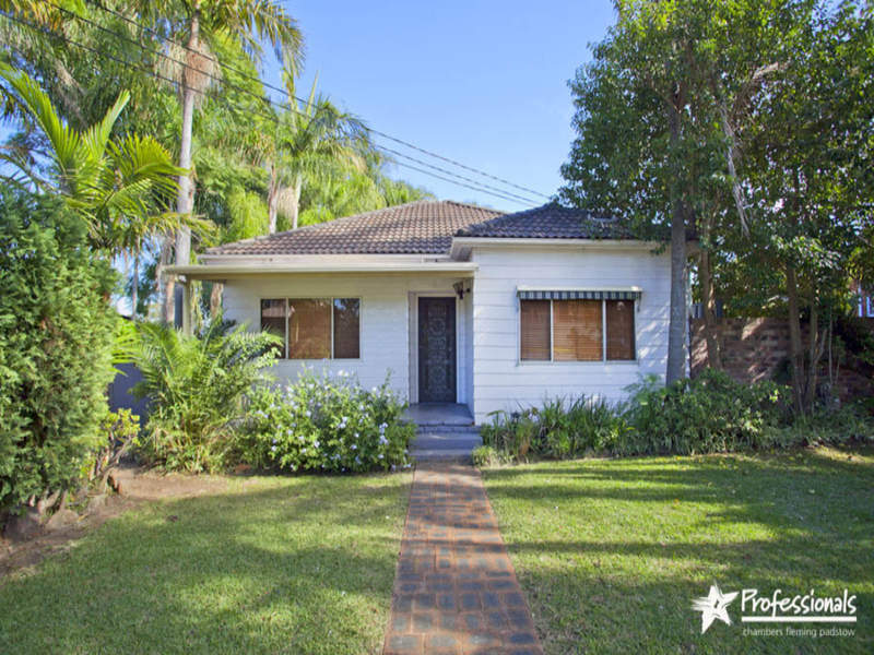 2/30 Picnic Point Road, Panania, NSW 2213 Property Details