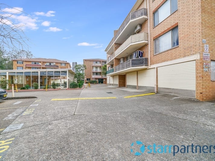 15/3 Riverpark Drive, Liverpool, NSW 2170
