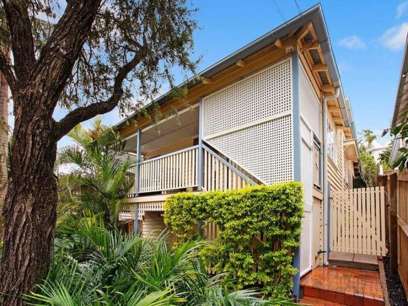 47 Crown Street Bardon Qld 4065 Realestate Com Au