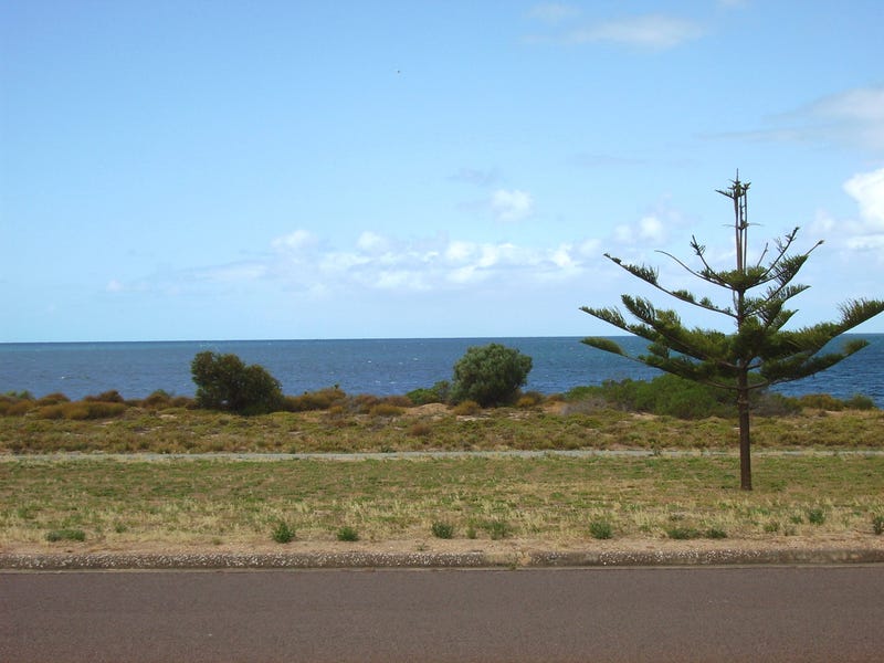 60 Harvey Drive, Tumby Bay, SA 5605