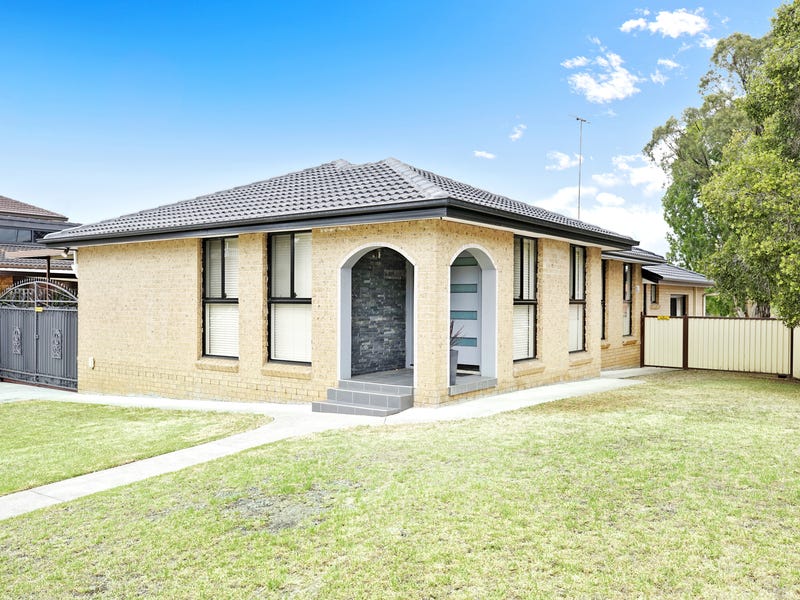 14 Berry Street, Prairiewood, NSW 2176 Property Details