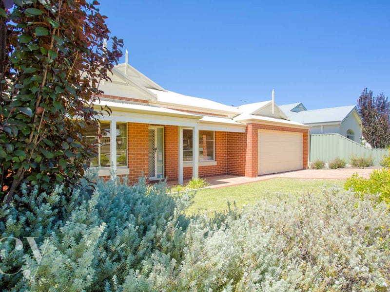 17 Warren Street, Beaconsfield, WA 6162 Property Details