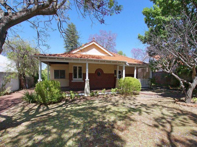 15 Clive Road, Mount Lawley, WA 6050