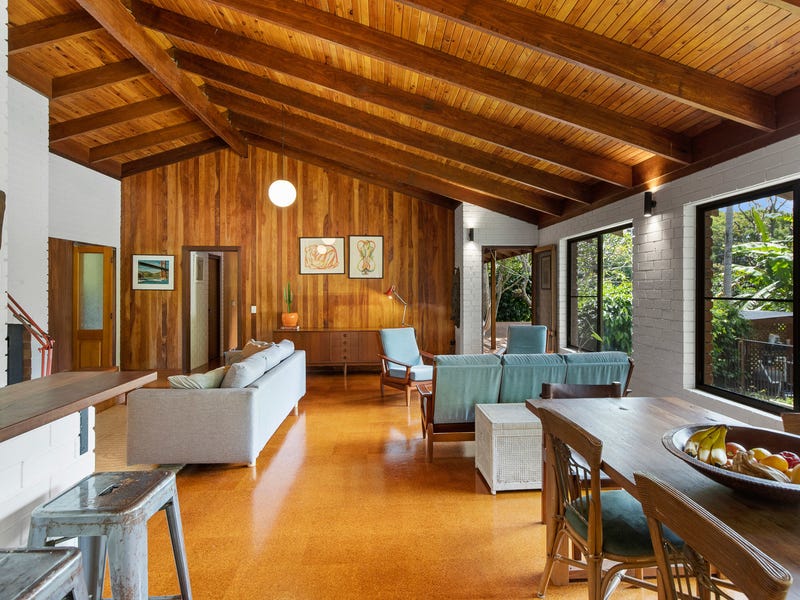 10 Tahra Crescent, Ewingsdale, NSW 2481 Property Details