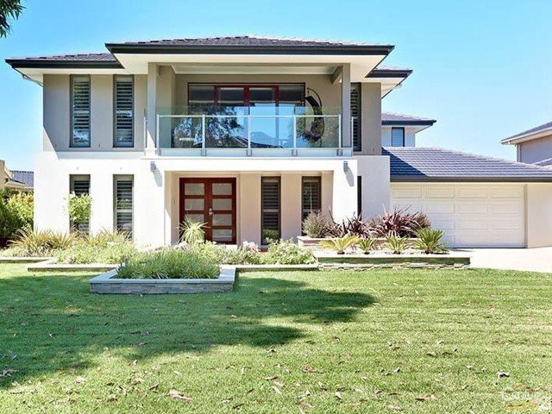 2 Mashie Terrace, Sandhurst, Vic 3977 Property Details