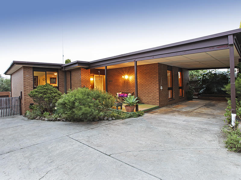 26 Iona Avenue, Belmont, Vic 3216 Property Details