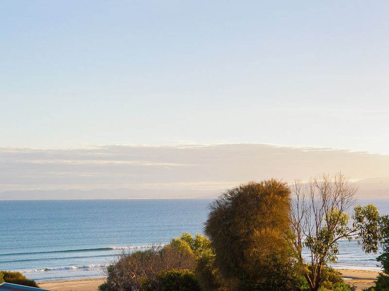 130 Swanwick Drive, Coles Bay, TAS 7215