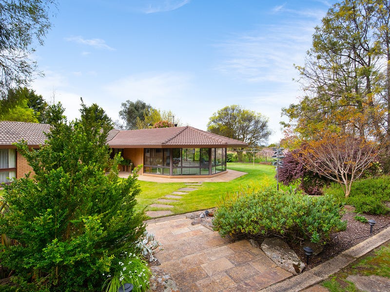 167 Wright Street, Elphinstone, Vic 3448 Property Details