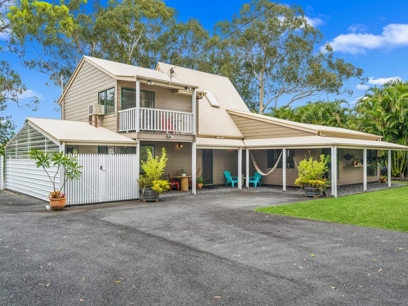 663 BESTMANN RD, Ningi, Qld 4511 Property Details