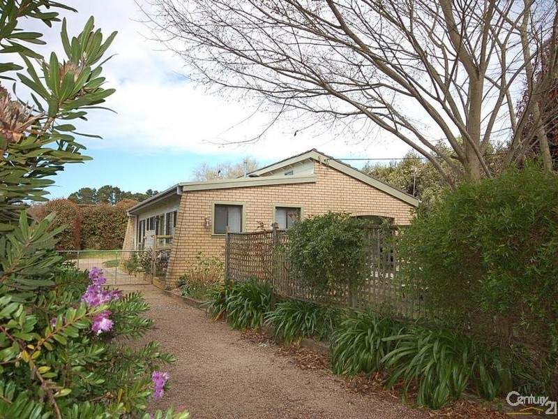 17 Balaclava Street, Balaclava, NSW 2575