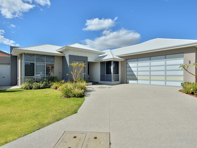 28 Rialto Place, Halls Head, WA 6210