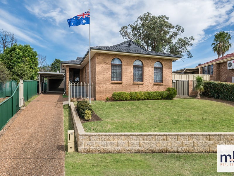 18 Othello Avenue, Rosemeadow, NSW 2560 Property Details