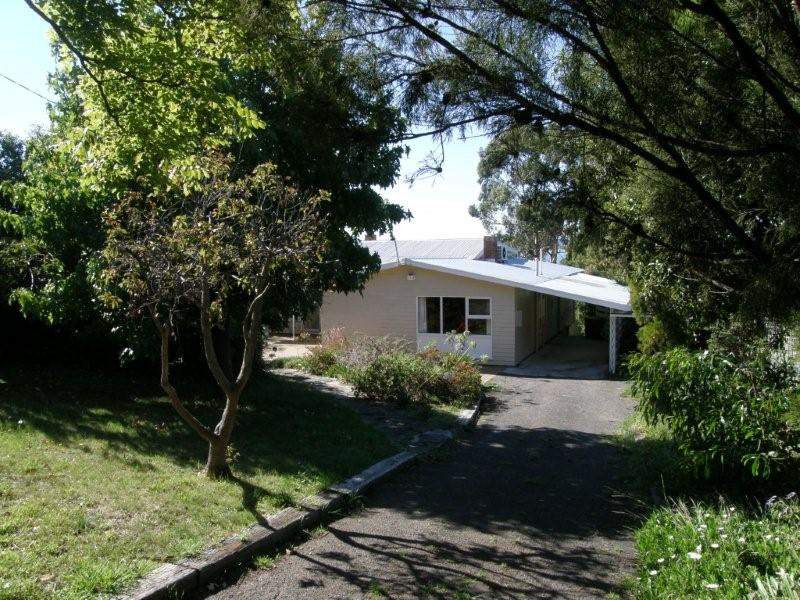 110 Flinders Esplanade, Taroona, Tas 7053 Property Details