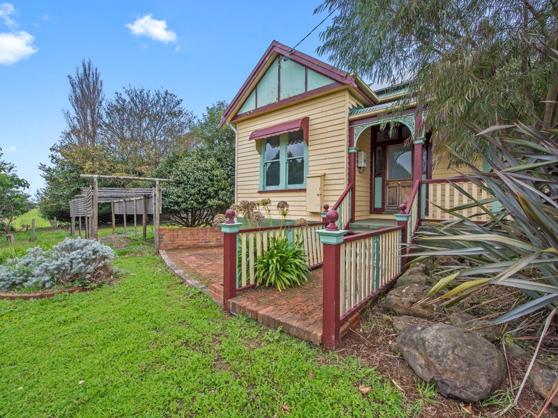 16901 Bass Highway, Flowerdale, TAS 7325