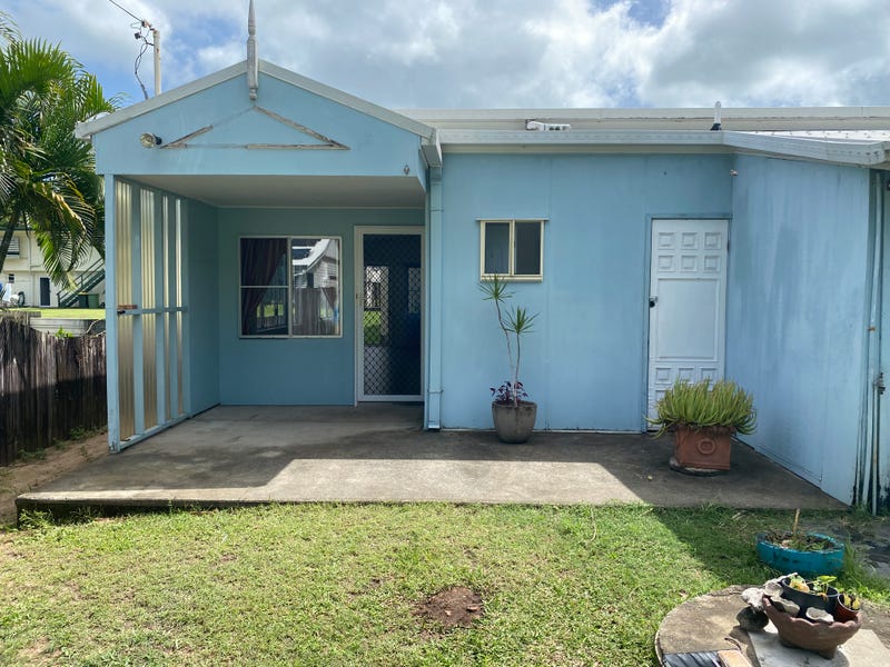 54 Prince Charles Avenue, Seaforth, QLD 4741