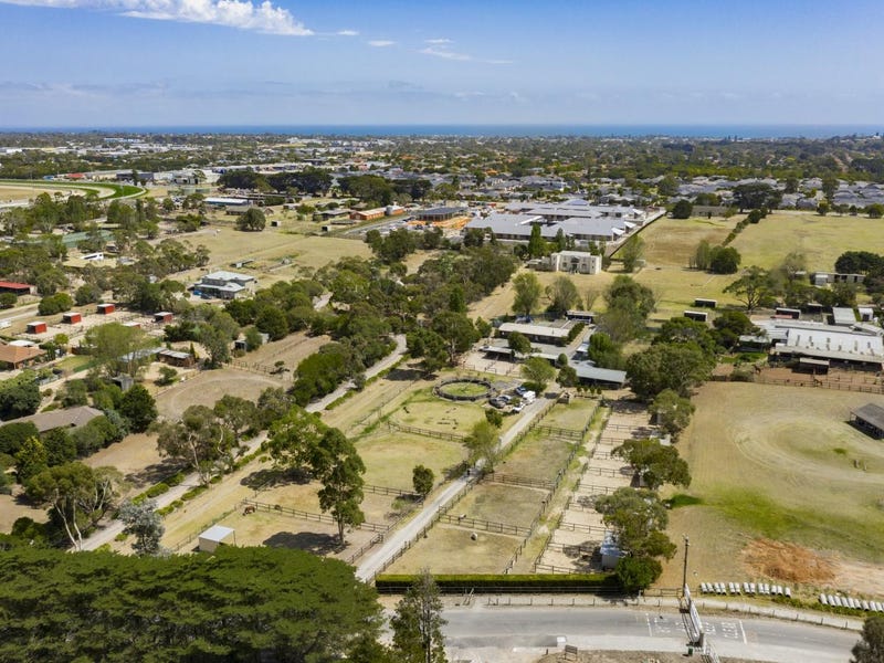 Real Estate & Property for Sale in Mornington, VIC 3931 Pg. 2