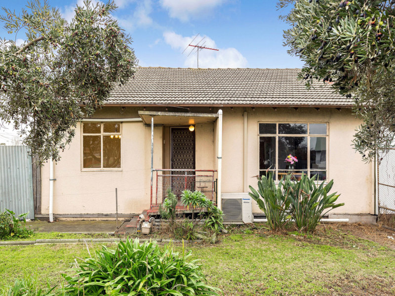 106 Ashley Street, Maidstone, Vic 3012 Property Details