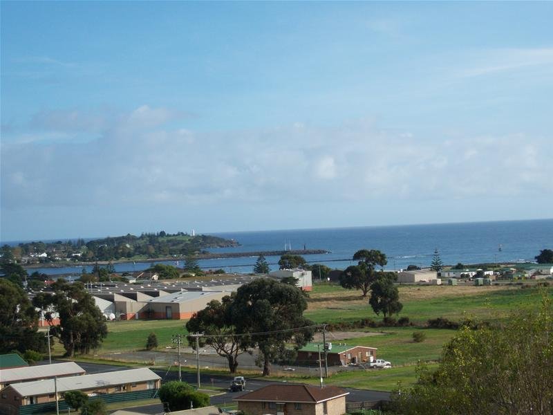 40 North Caroline Street, East Devonport, TAS 7310